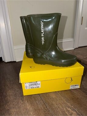 Olive Green Rain Boots “OFF-WHITE”